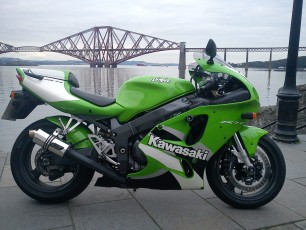 Kawasaki ZX7R<p>A16 Stainless Stubby Exhaust with Traditional Spout</p>