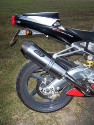 Aprilia RSV 1000 Mille 1998-2004<p>A16 Stainless Road Legal Exhaust with Carbon Outlet</p><br /><br />