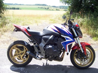 Honda CB1000R <p>A16 Moto GP Carbon Exhaust with Polished Small Outlet<br/><br/></p>