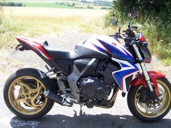 Honda CB1000R <p>A16 Moto GP Carbon Exhaust with Polished Small Outlet<br/><br/></p>