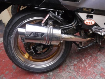 Honda CBR1000F 1987-1997<p>A16 Stubby Stainless Exhaust with Polished Slashcut Outlet</p><br><br>