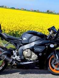 Honda CBR1000RR 2008-2011<p>A16 Stubby Carbon Exhaust with Carbon Cap</p><br><br>
