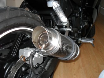 Kawasaki Ninja 250R 2008-2011<p>A16 Moto GP Carbon Exhaust with Polished Slashcut Outlet</p><br>