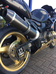 Kawasaki ZX12R 1999-2005<p>A16 Road Legal Carbon Exhaust with Carbon Cap Outlet</p><br />