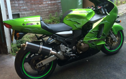 Kawasaki ZX12R 1999-2005<p>A16 Road Legal Carbon Exhaust with Polished Traditional Spout</p><br />