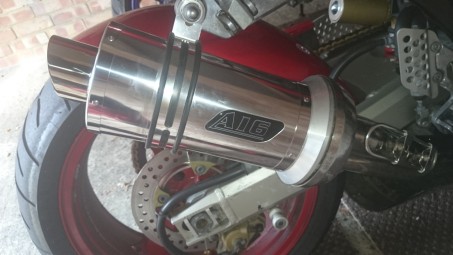 Kawasaki ZX12R 1999-2005<p>A16 Stubby Stainless Exhaust with Polished Slashcut Outlet</p><br />