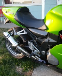 Kawasaki ZX12R 1999-2005<p>A16 Stubby Stainless Exhaust with Polished Traditional Spout</p><br />