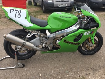 Kawasaki ZX7R 1996-2003 <p>A16 Race Plain Titanium Exhaust with Titanium Type Traditional Spout</p><br />