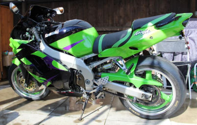 Kawasaki ZX9R 1998-2002<p>A16 Rear Hugger</p>