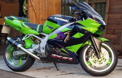 Kawasaki ZX9R 1998-2002<p>A16 Rear Hugger</p>