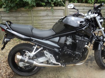 Suzuki GSF 1200 Bandit <p>A16 Moto GP Carbon Exhaust with Titanium Type Slashcut Outlet</p><br />