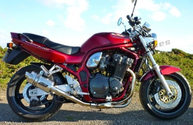Suzuki GSF 1200 Bandit <p>A16 Stubby Stainless Exhaust with Polished Slashcut Outlet</p><br />