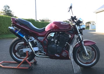Suzuki GSF 1200 Bandit<p>A16 Twin High Level Exhausts</p><p>A16 Road Legal Coloured Titanium with Traditional Spouts</p><br />