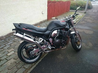 Suzuki GSF 1200 Bandit<p>A16 Twin High Level Exhausts</p><p>A16 Road Legal Stainless Exhausts with Traditional Spouts</p><br />