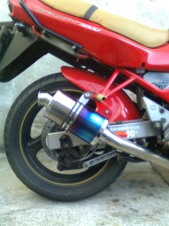 Suzuki GSF 600 Bandit<p>A16 Stubby Coloured Titanium Exhaust with Traditional Spout</p><br/>
