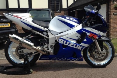 Suzuki GSXR 600 750 K1-K5 2001-2005<p>A16 Road Legal Stainless Exhaust with Slashcut Outlet</p><br />