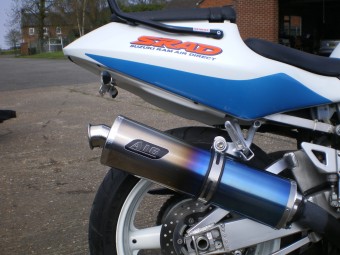 Suzuki GSXR SRAD 1996-1999<p>A16 Road Legal Coloured Titanium Exhaust with Polished Traditional Spout and A16 Undertray Kit</p><br/>
