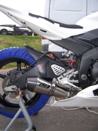 Yamaha YZF R6 2006-2016<p>A16 Stainless Cone Exhaust with Carbon Cap Outlet Outlet</p><p></p><br />