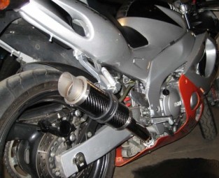 Yamaha  YZF 600 Thundercat <p>A16 Moto GP Carbon Exhaust with Titanium Type Slashcut Outlet</p><br/>